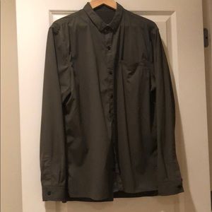 Men’s Lululemon button down